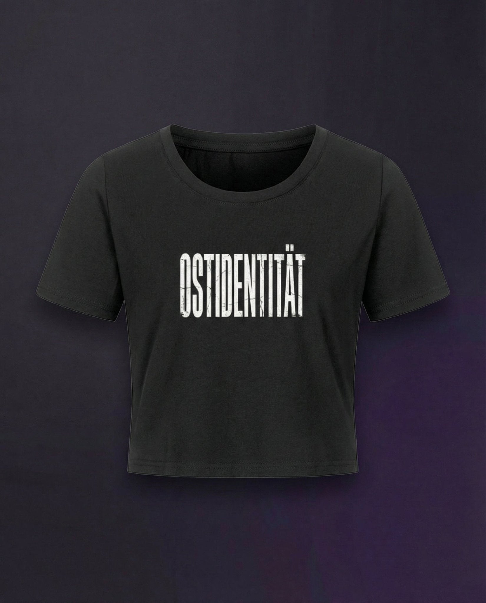 OSTIDENTITÄT - CROOPED TEE - Hardtekk