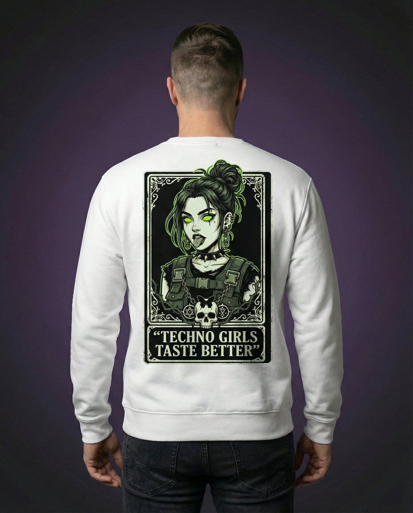 TECHNO GIRLS TASTE BETTER - PREMIUM ORGANIC SWEATSHIRT | HARDTEKK.DE - Street & Clubwear