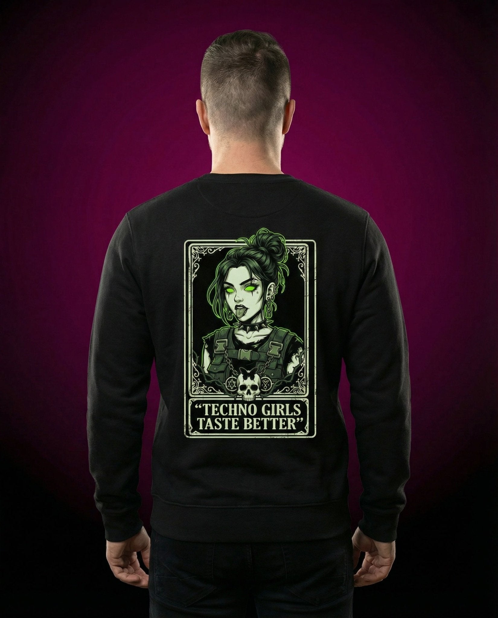 TECHNO GIRLS TASTE BETTER - PREMIUM ORGANIC SWEATSHIRT | HARDTEKK.DE - Street & Clubwear