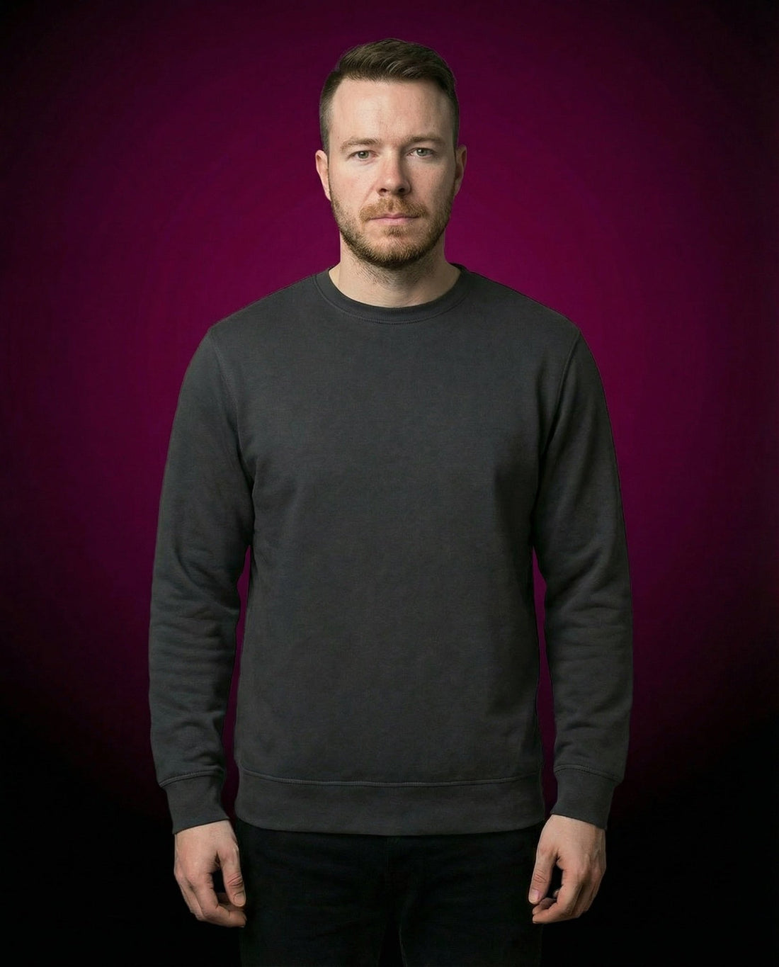 TECHNO GIRLS TASTE BETTER - PREMIUM ORGANIC SWEATSHIRT | HARDTEKK.DE - Street & Clubwear